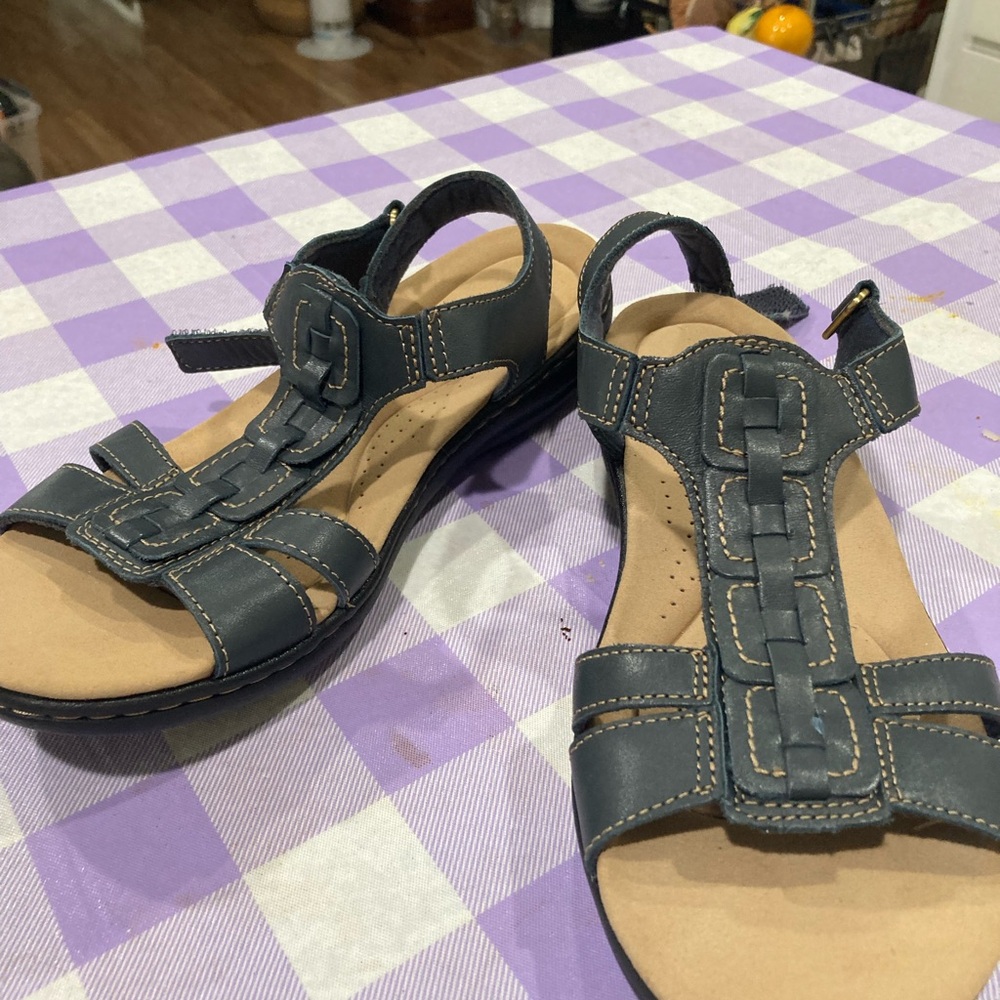 Clarks Black Leather Sandals for Women